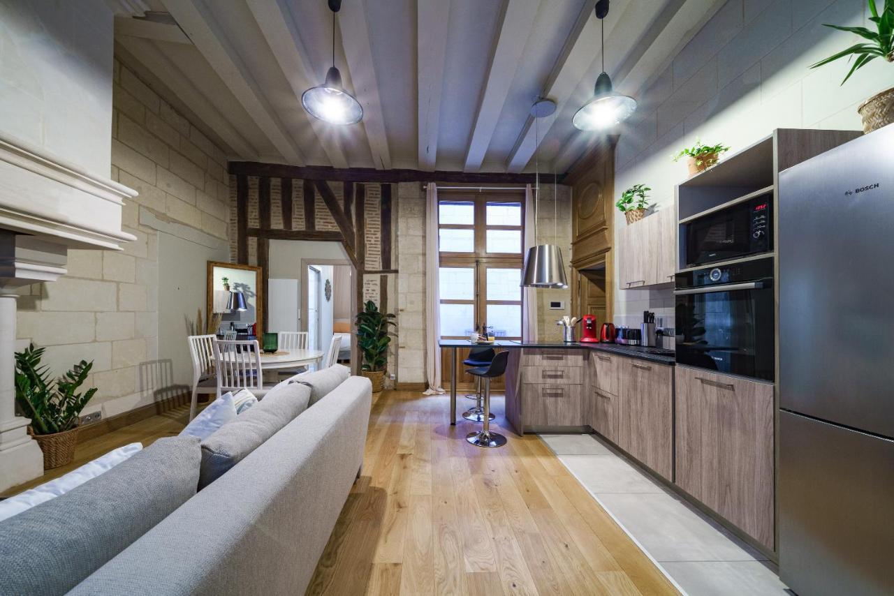 Ferienwohnung La Cour Du Grand Marche Tours Exterior foto