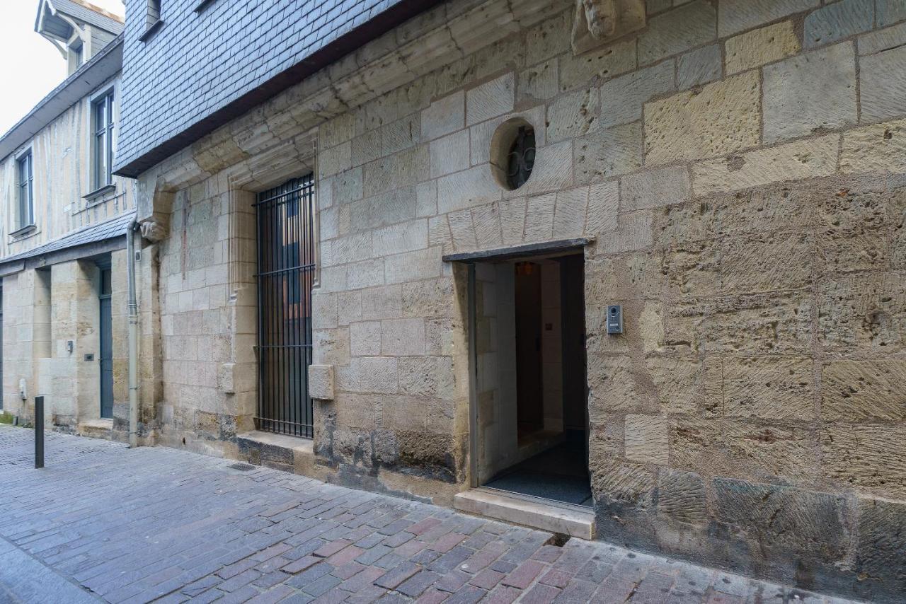 Ferienwohnung La Cour Du Grand Marche Tours Exterior foto